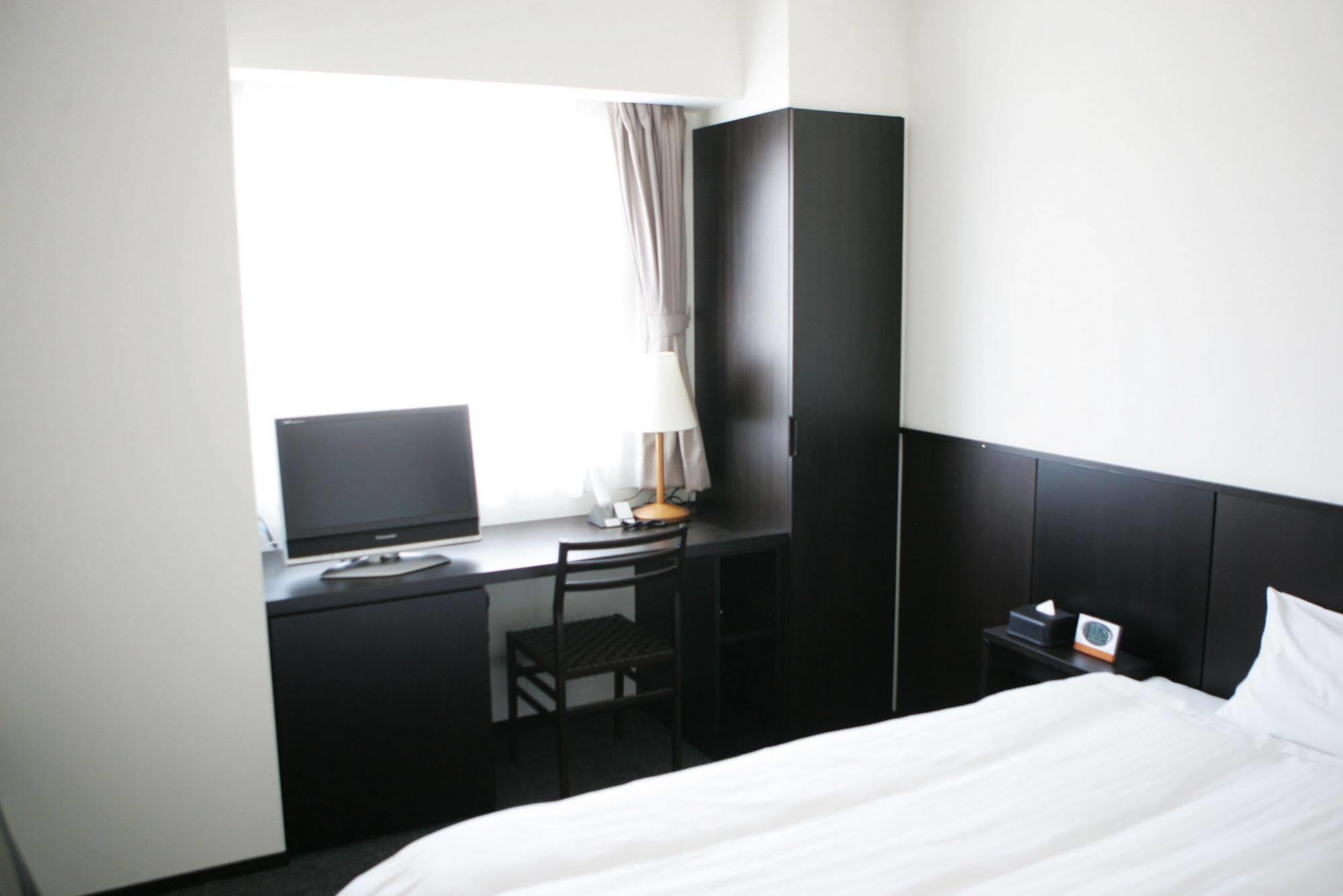 Green Rich Hotel Tosu Ekimae Extérieur photo